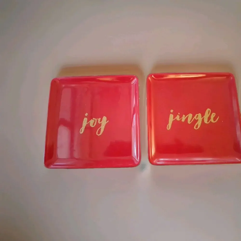 Nicole Miller Square Melamine Plates 5.75 Set of 4 Holidays Red Gold Christmas